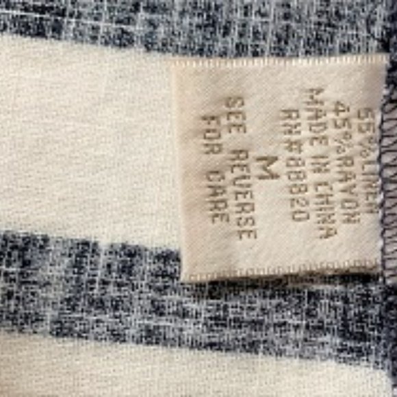 Kenar Striped Cutout Tank Top - Picture 5 of 6